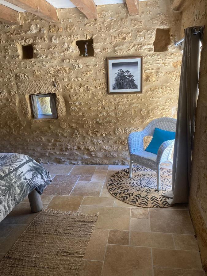 Villa Logis Des 4 Fees Et Son Bain Nordique Sainte-Nathalène Exterior foto